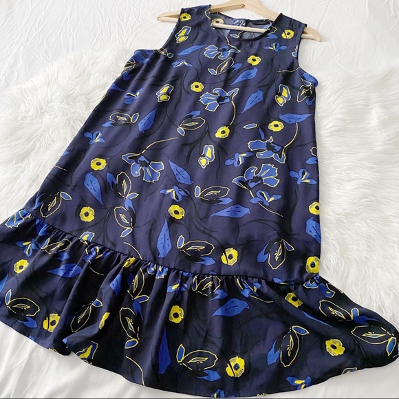 Halogen • Ruffle Drop Hem Shift Dress - Picture 3 of 10